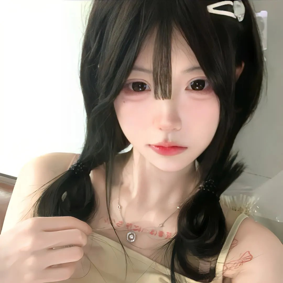 蕾哈娜内衣秀3
